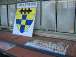 Stemma Pallavicino e plastico della Locanda della Posta